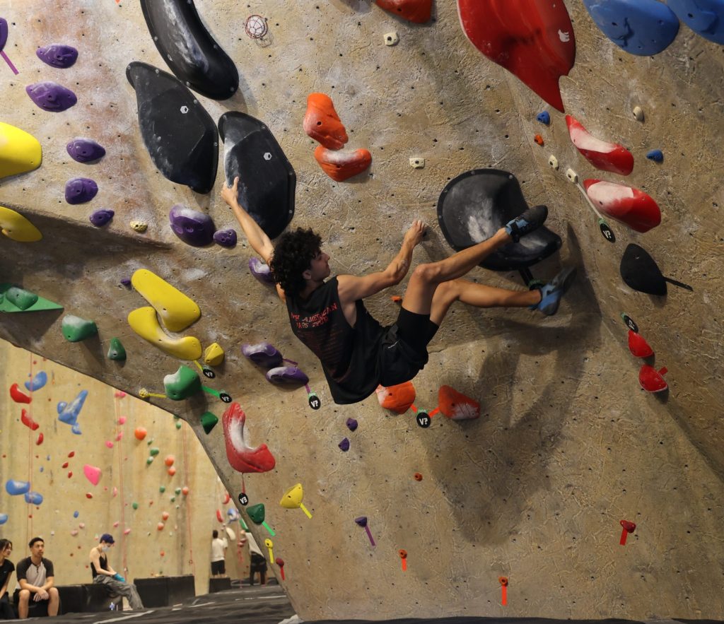 Home - Climber's Rock - Ontario's Climbing Gym!